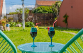 Casita con parque Pet Friendly a 2 cuadras de la playa